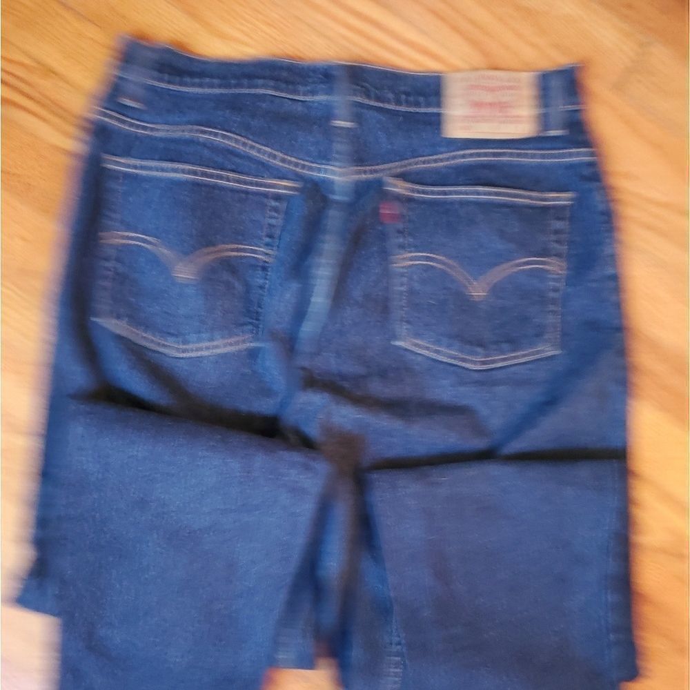Levi 550 Jeans - Picture 5 of 7